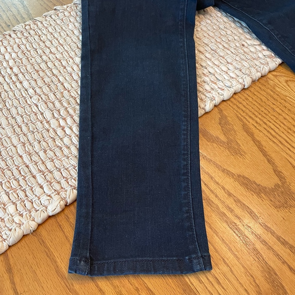 Jeans - Picture 5 of 5